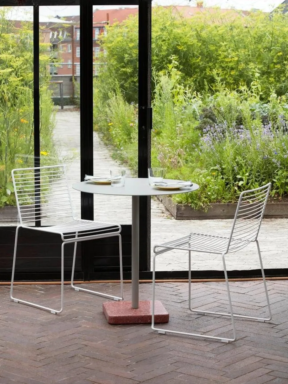 Hee Dining Chair