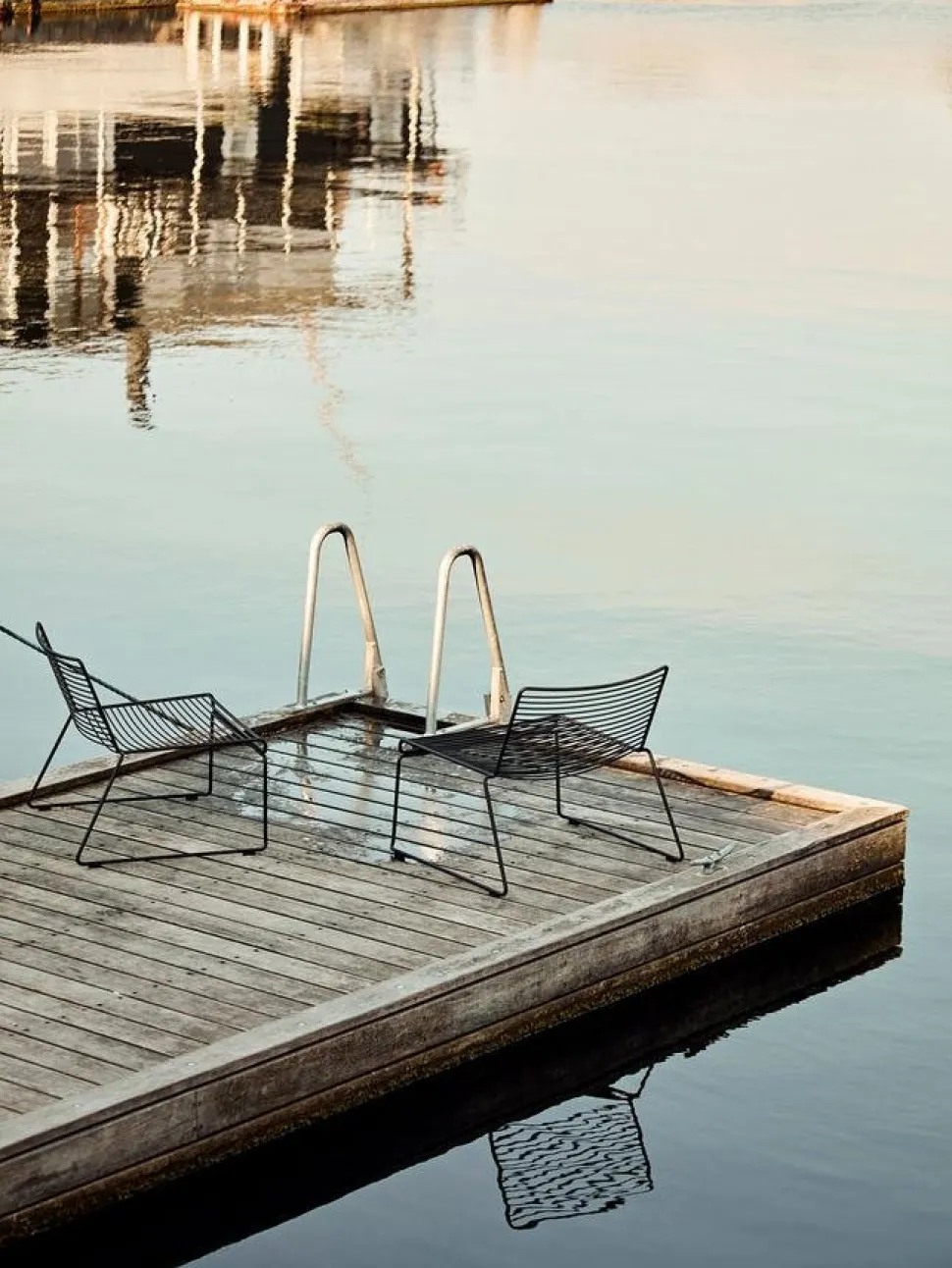 Hee Lounge Chair