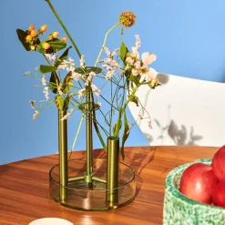 Ikeru Vase