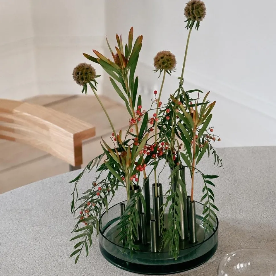Ikeru Vase