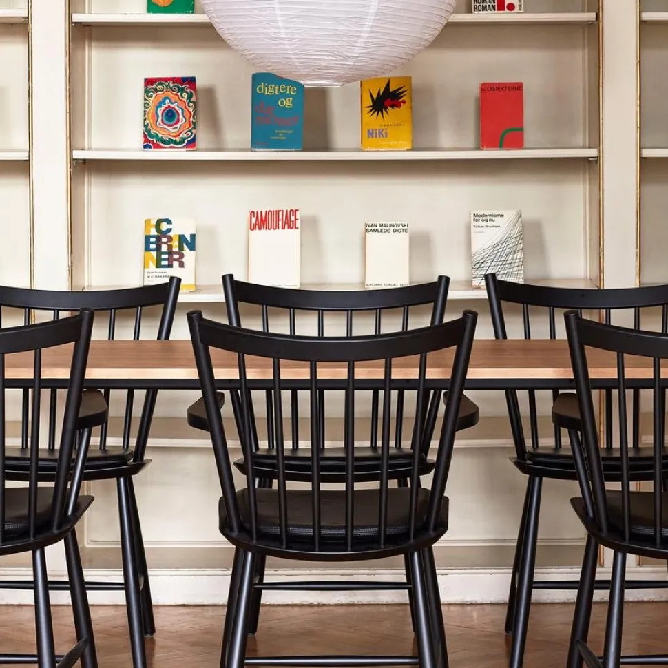 J42 Chair