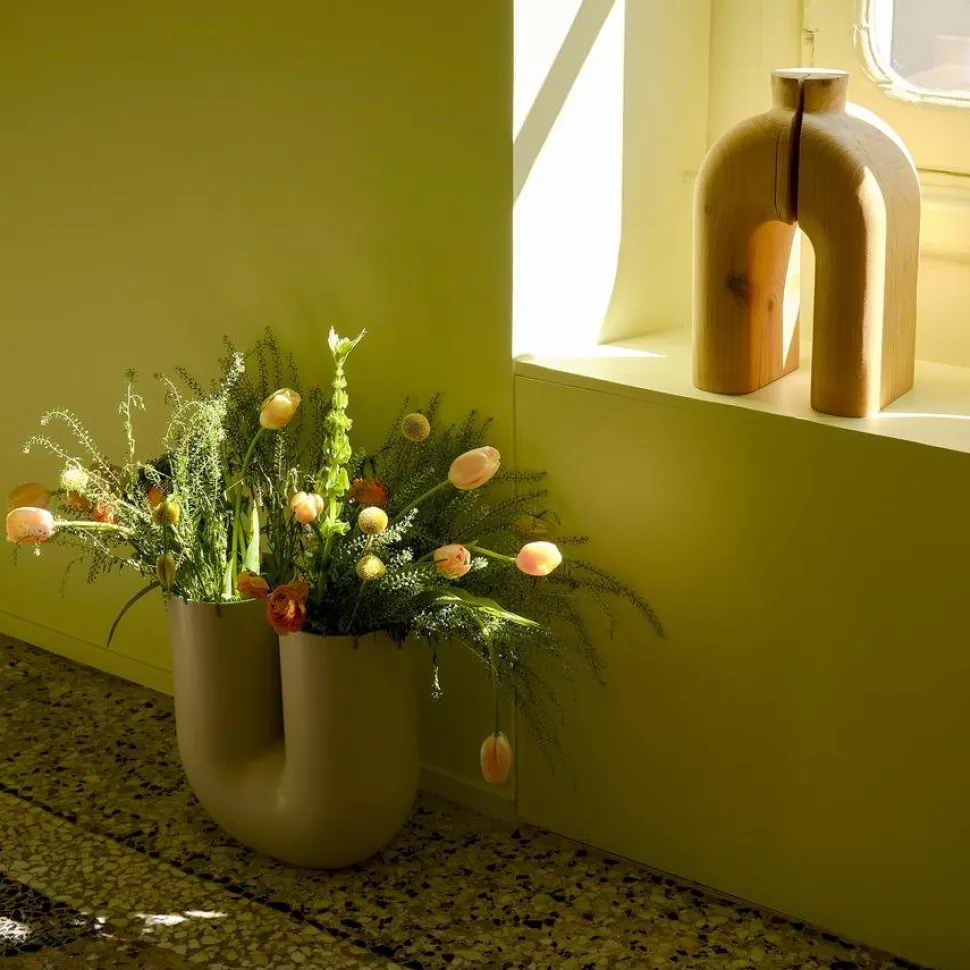 Kink Vase
