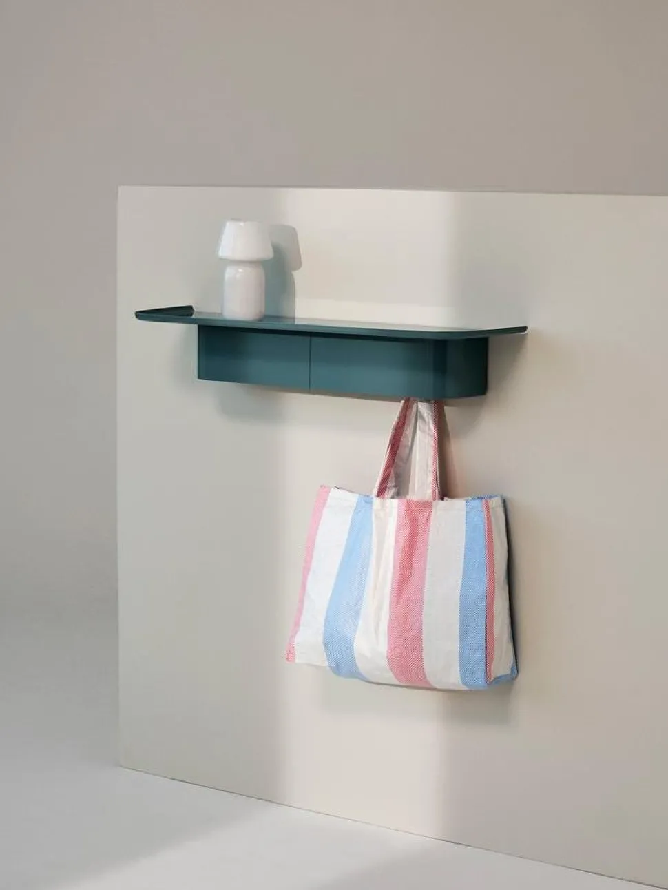 Korpus Shelf