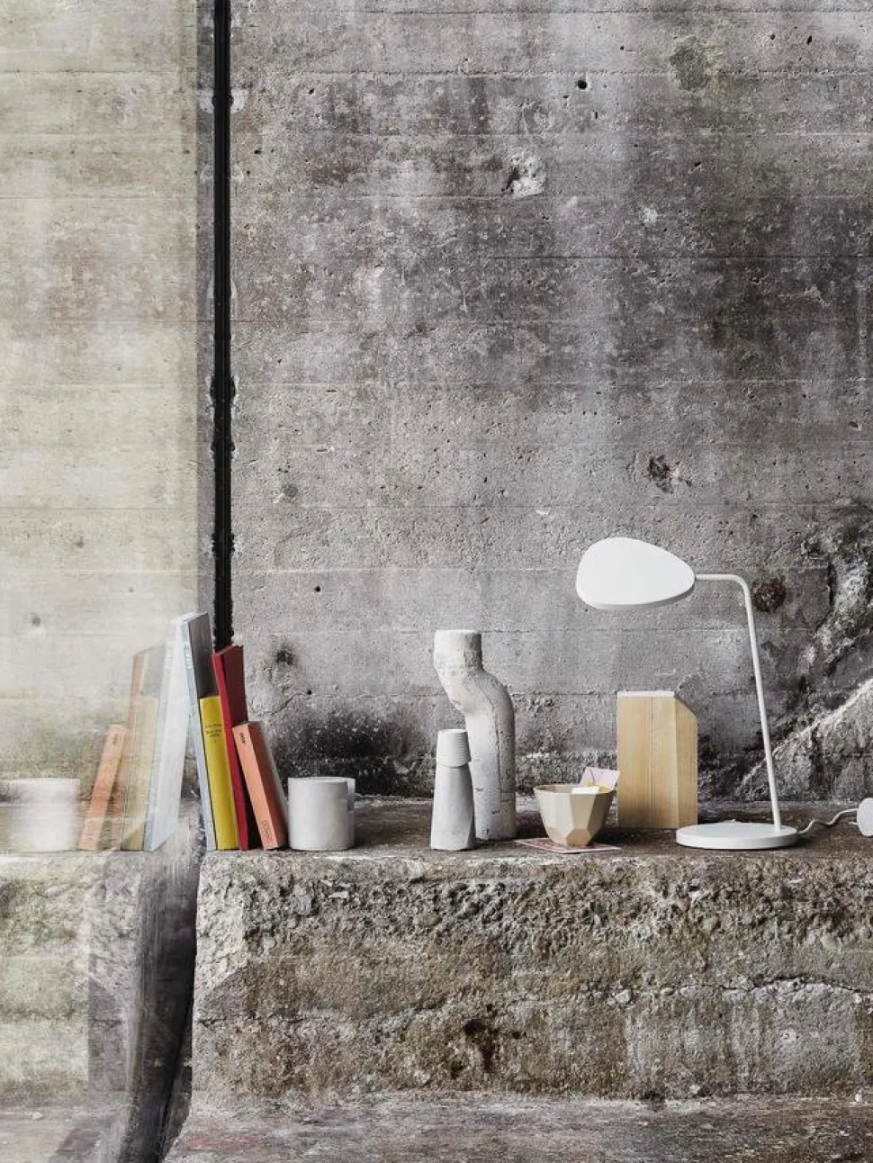 Leaf Table Lamp