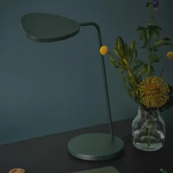Leaf Table Lamp