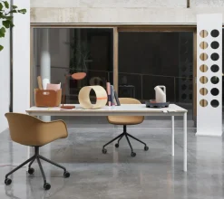 Leaf Table Lamp
