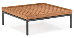 Level Lounge Tisch