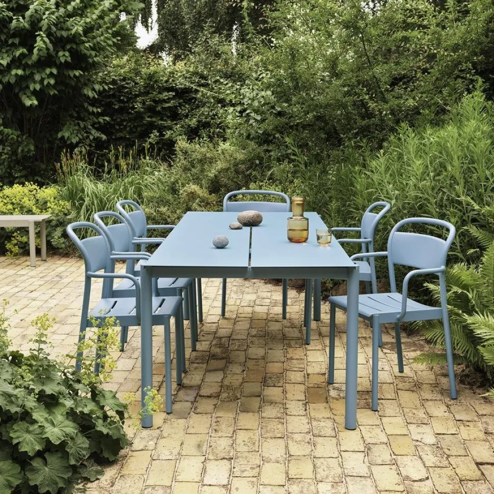 Linear Steel Table