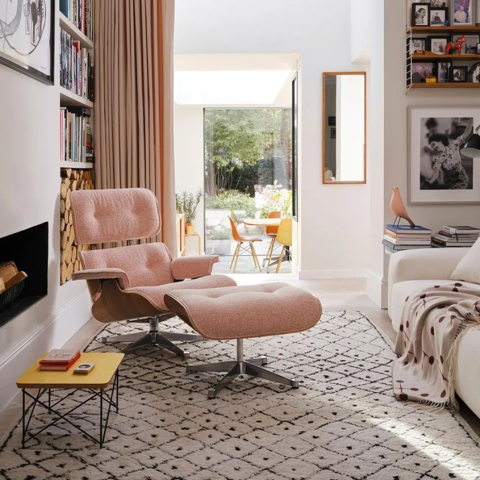 Lounge Chair & Ottoman Nubia
