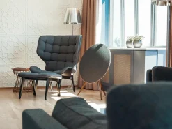 Mammoth Ottoman
