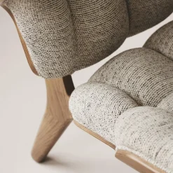 Mammoth Wing Chair