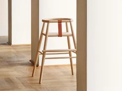 ND54 High Chair