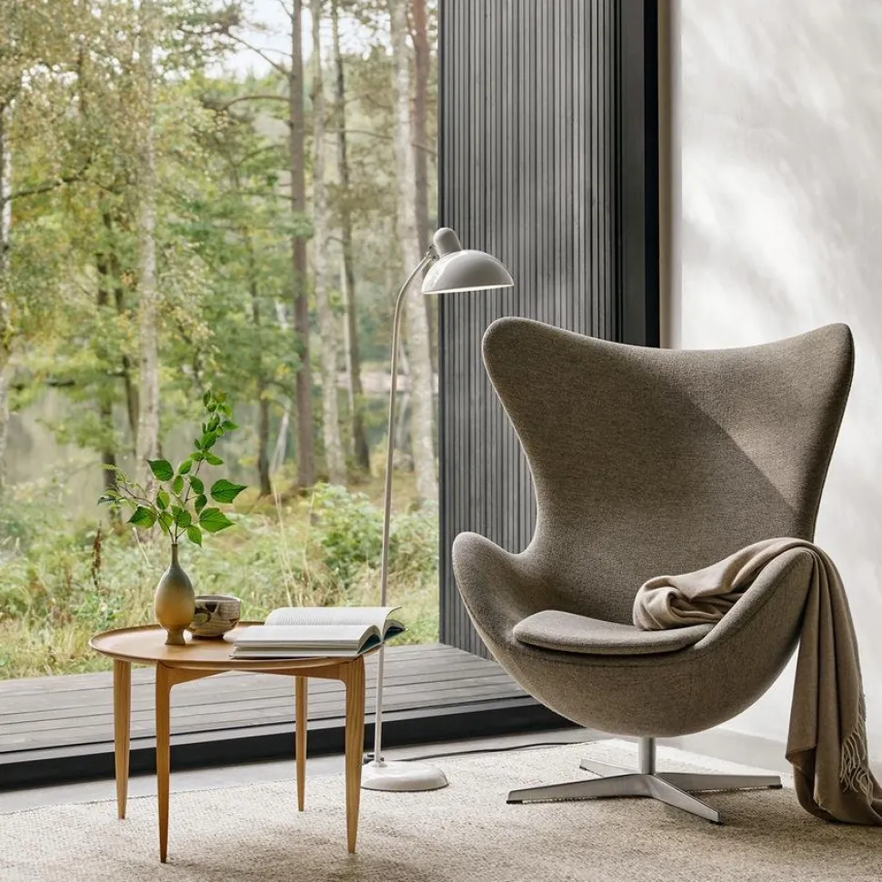 Objects Tray Table
