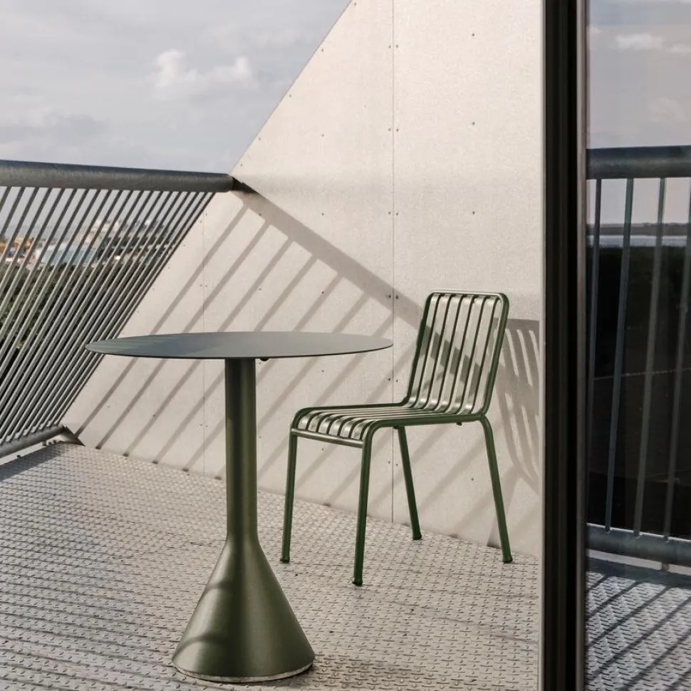 Palissade Cone Table