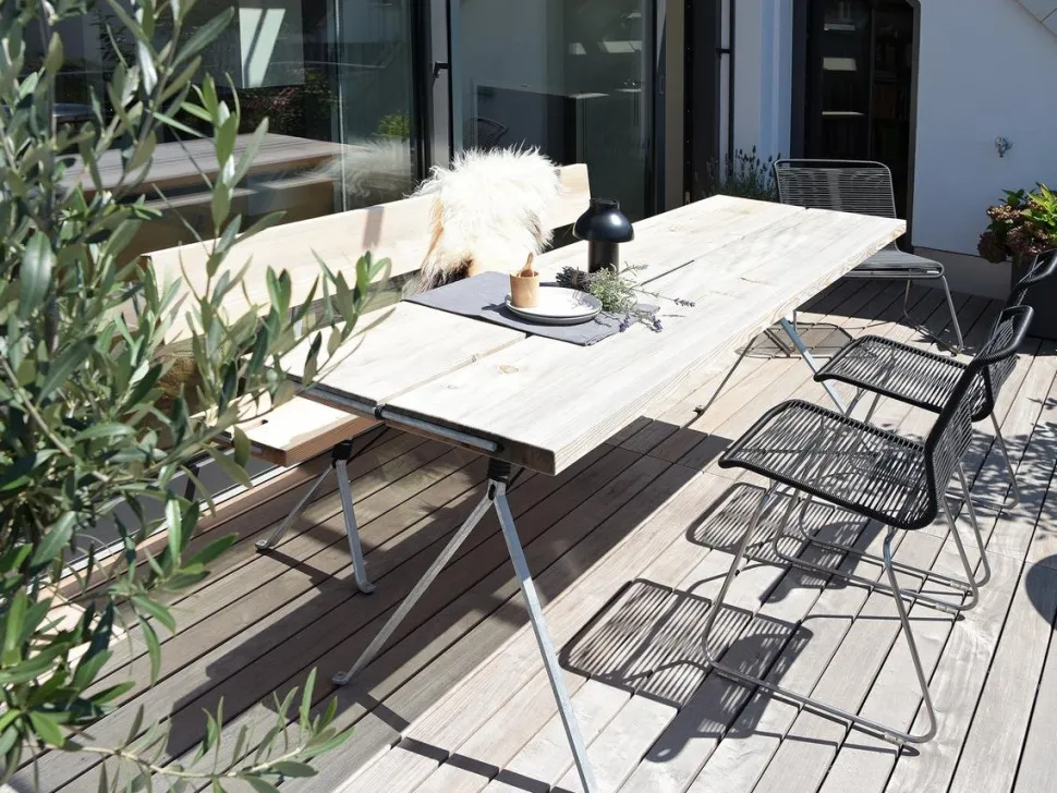 Panton One