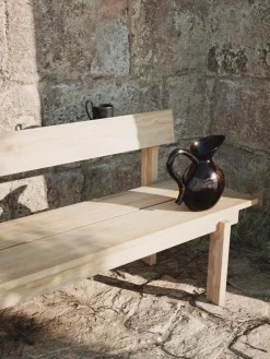 Peka Bench