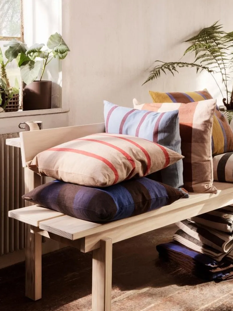 Peka Bench