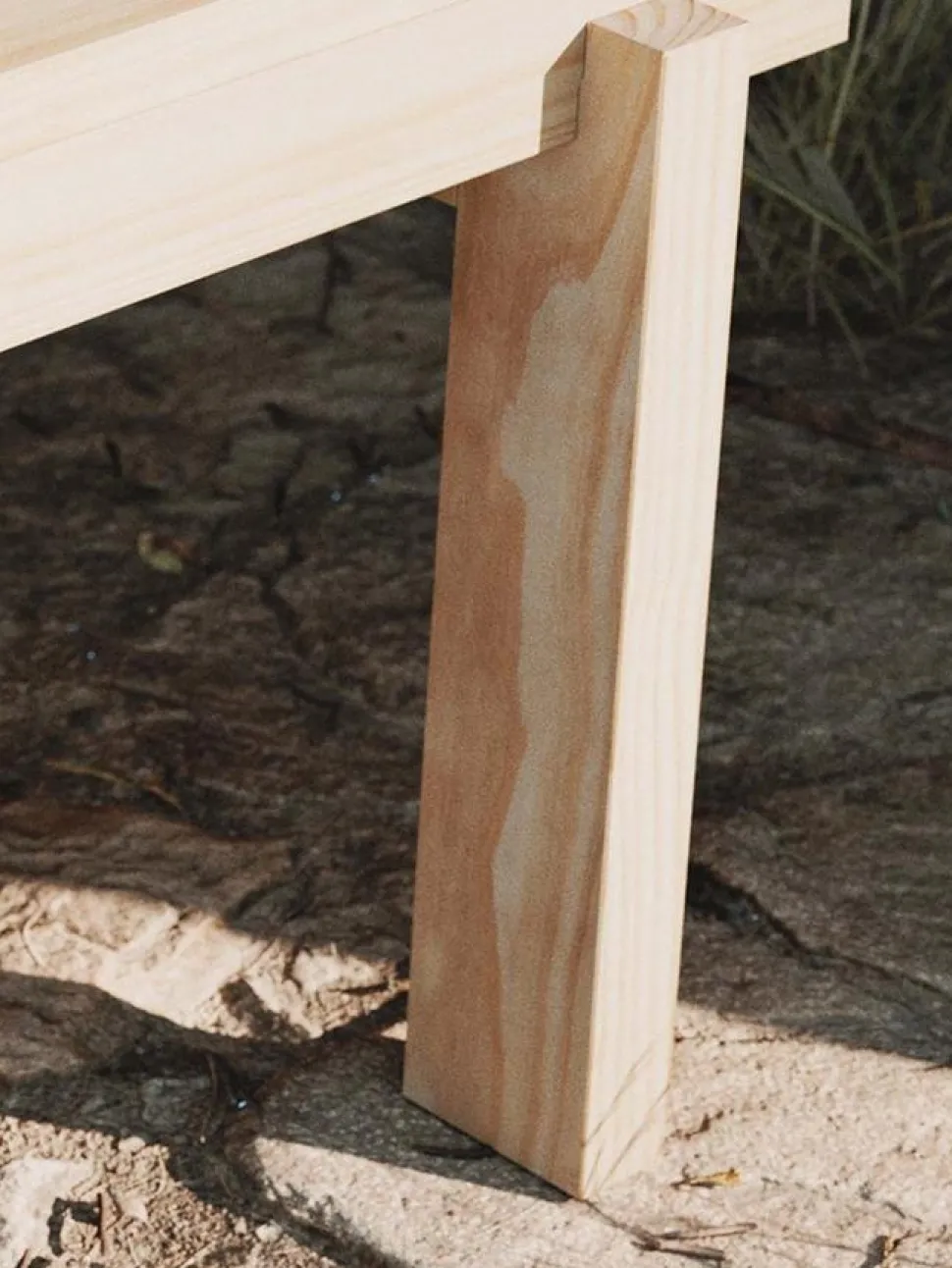 Peka Bench
