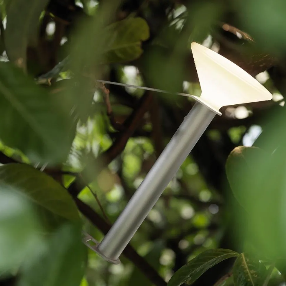 Piton Portable Lamp
