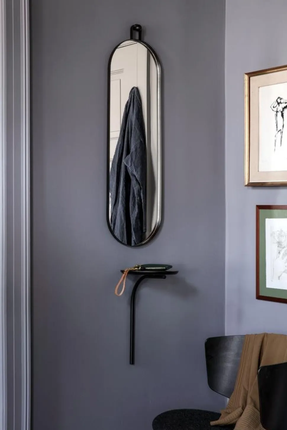 Poise Oval Mirror