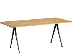 Pyramid Table 02