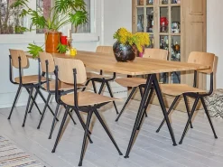 Pyramid Table 02