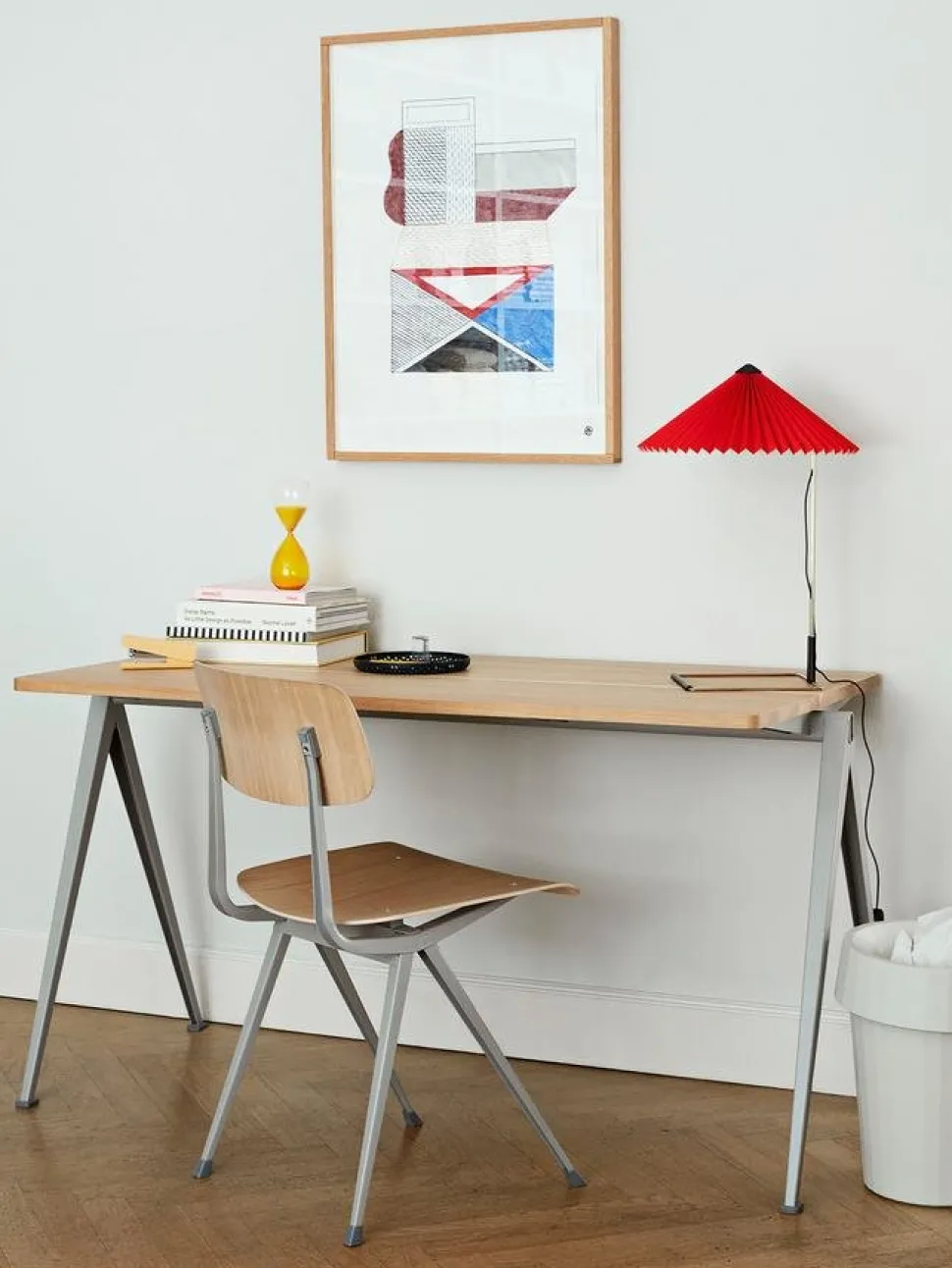 Pyramid Table 01