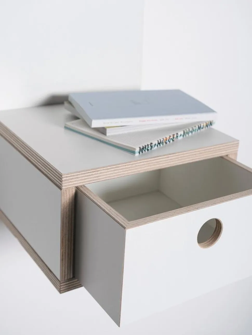 Rechenbeispiel Ablage mit Schubkasten