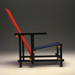 Red and Blue Stuhl