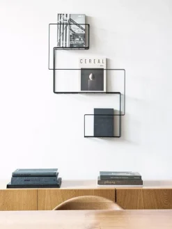 Revue Wall