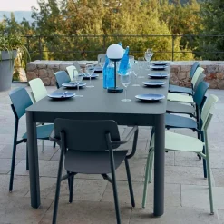 Ribambelle Tisch