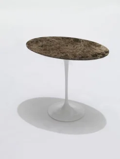 Saarinen Beistelltisch oval