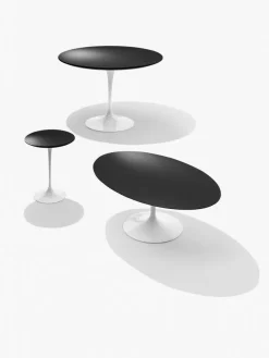 Saarinen Couchtisch oval