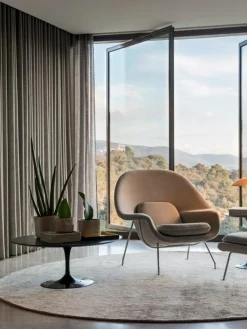Saarinen Couchtisch rund