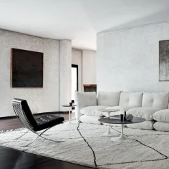 Saarinen Couchtisch rund
