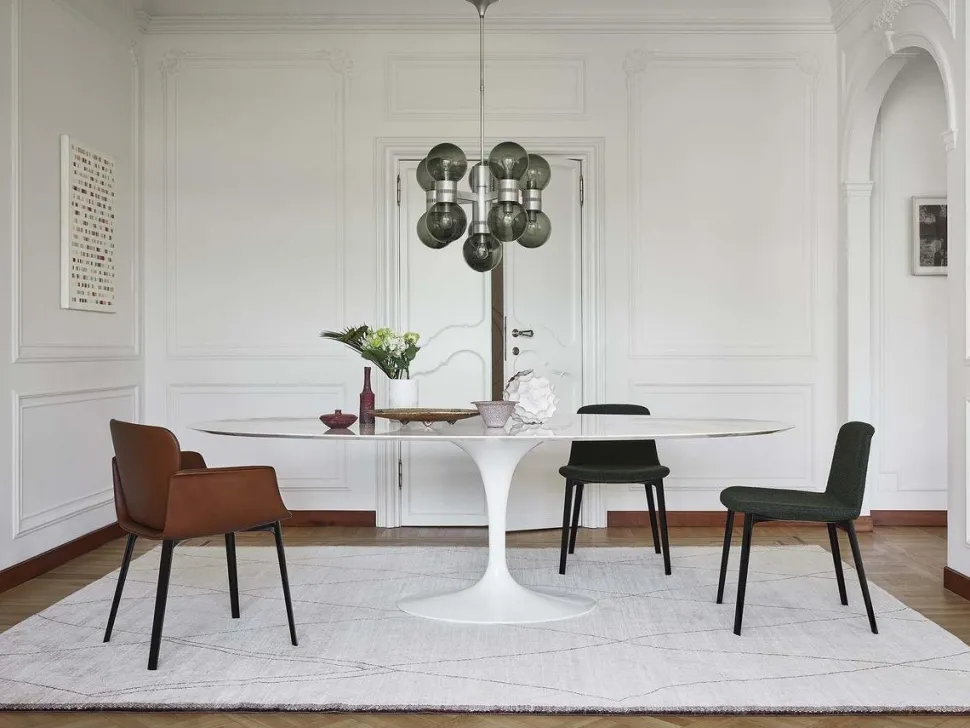Saarinen Esstisch rund
