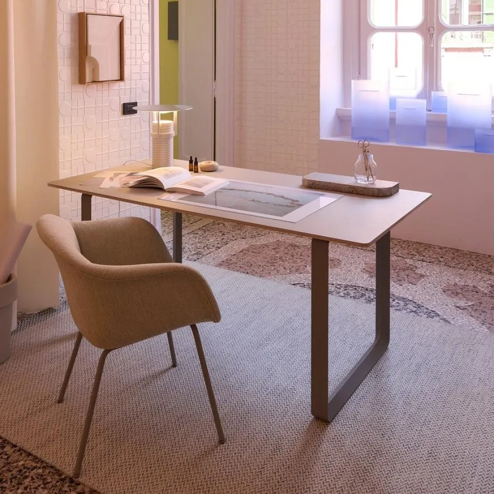 Set Table Lamp