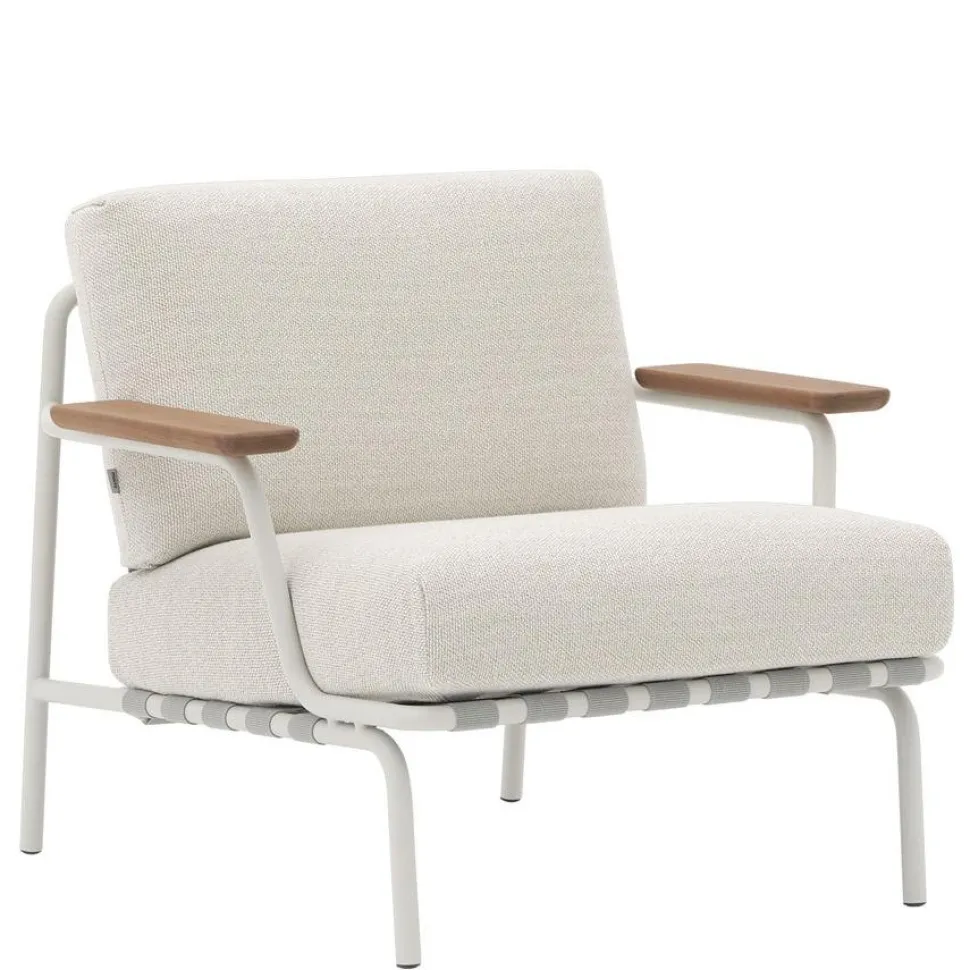 Settle Outdoor Lounge Chair