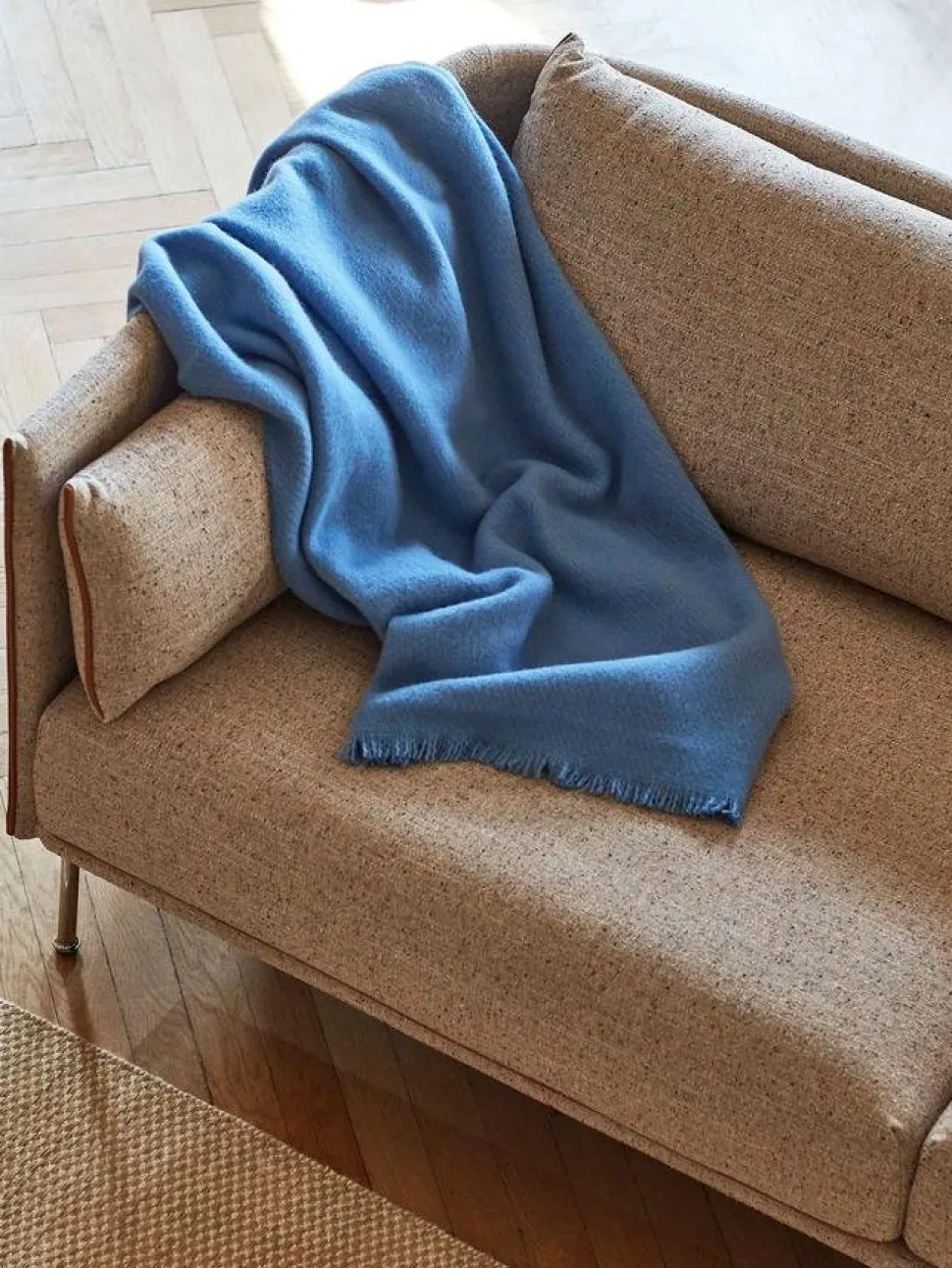 Silhouette Sofa