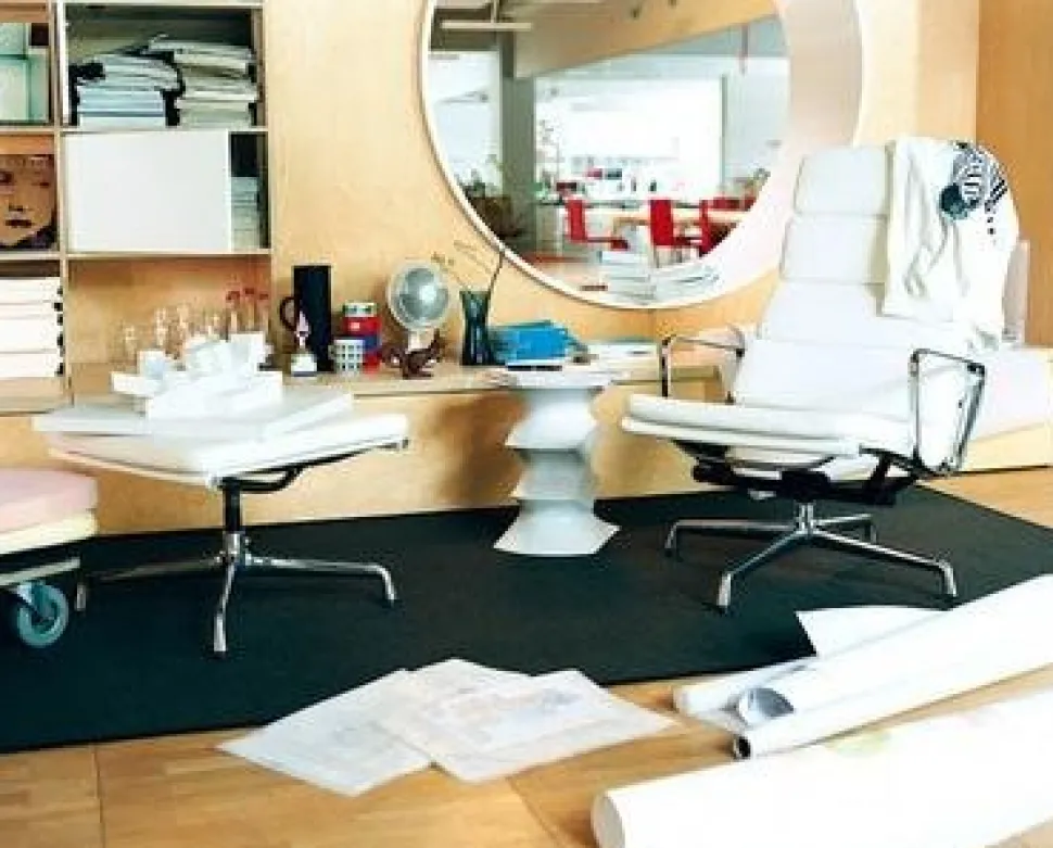 Soft Pad Chair EA 223