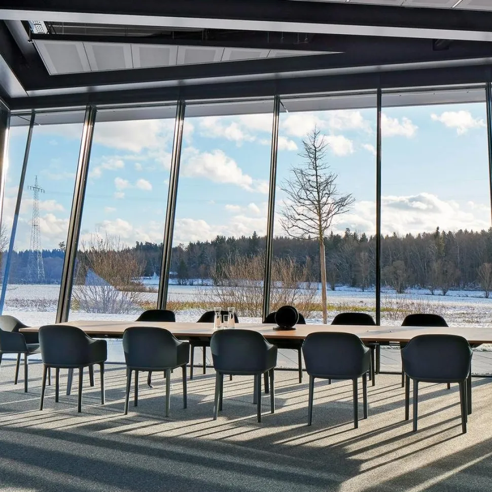 Softshell Chair auf Vierbeinfuß