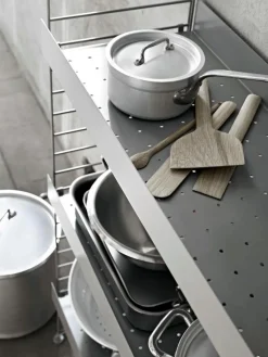 String System Metallboden