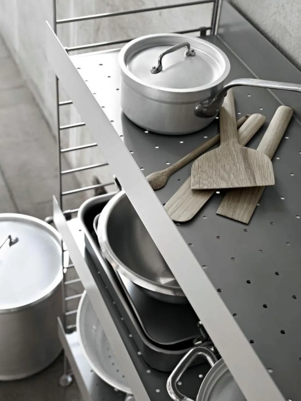 String System Metallboden