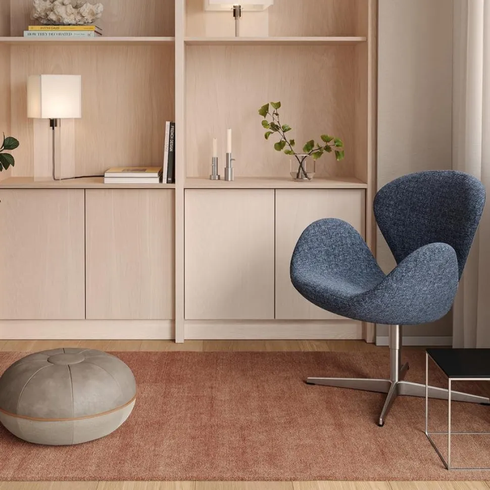 Swan Chair