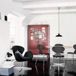 Swan Chair