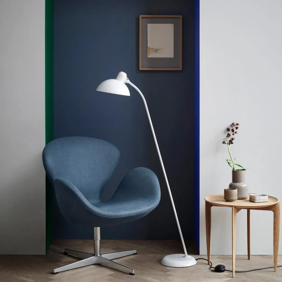 Swan Chair