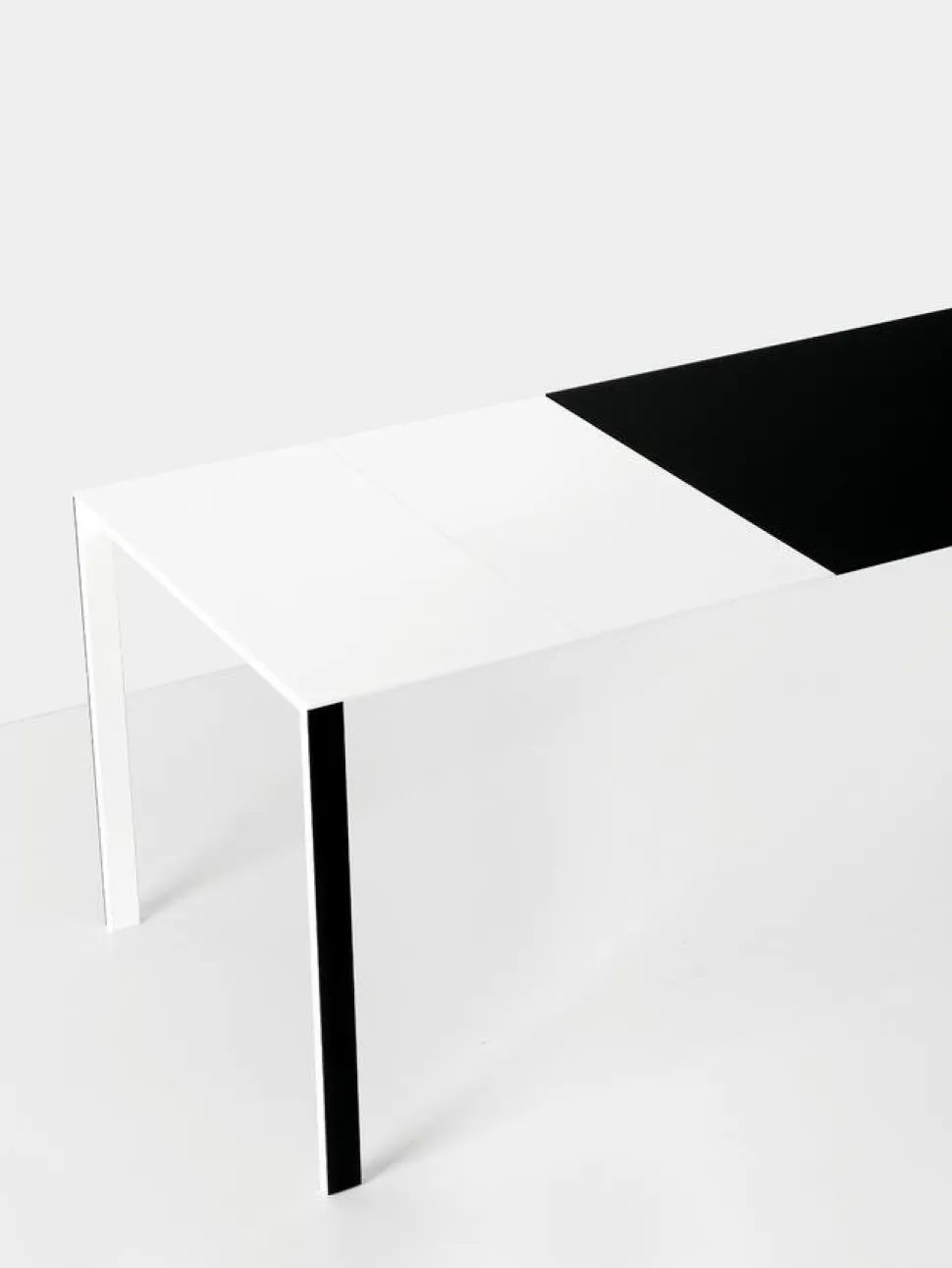 Thin-K Esstisch