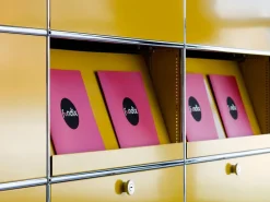USM Haller Aktenregal mit 3 Schrägtablaren