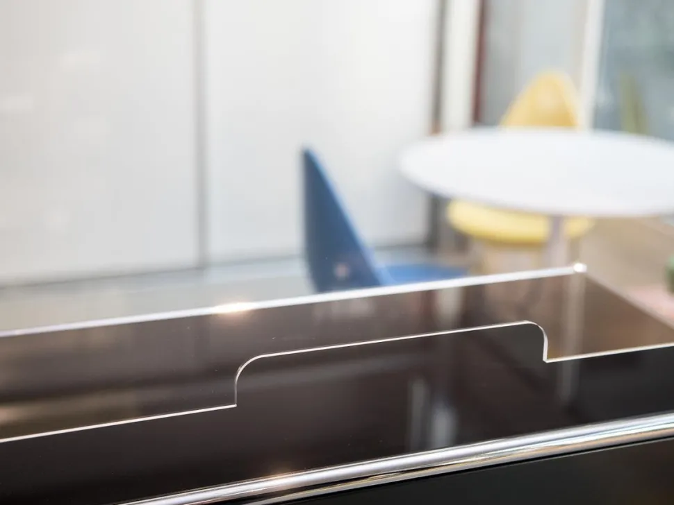 USM Haller Counter M mit Security Screen und Übergabefach