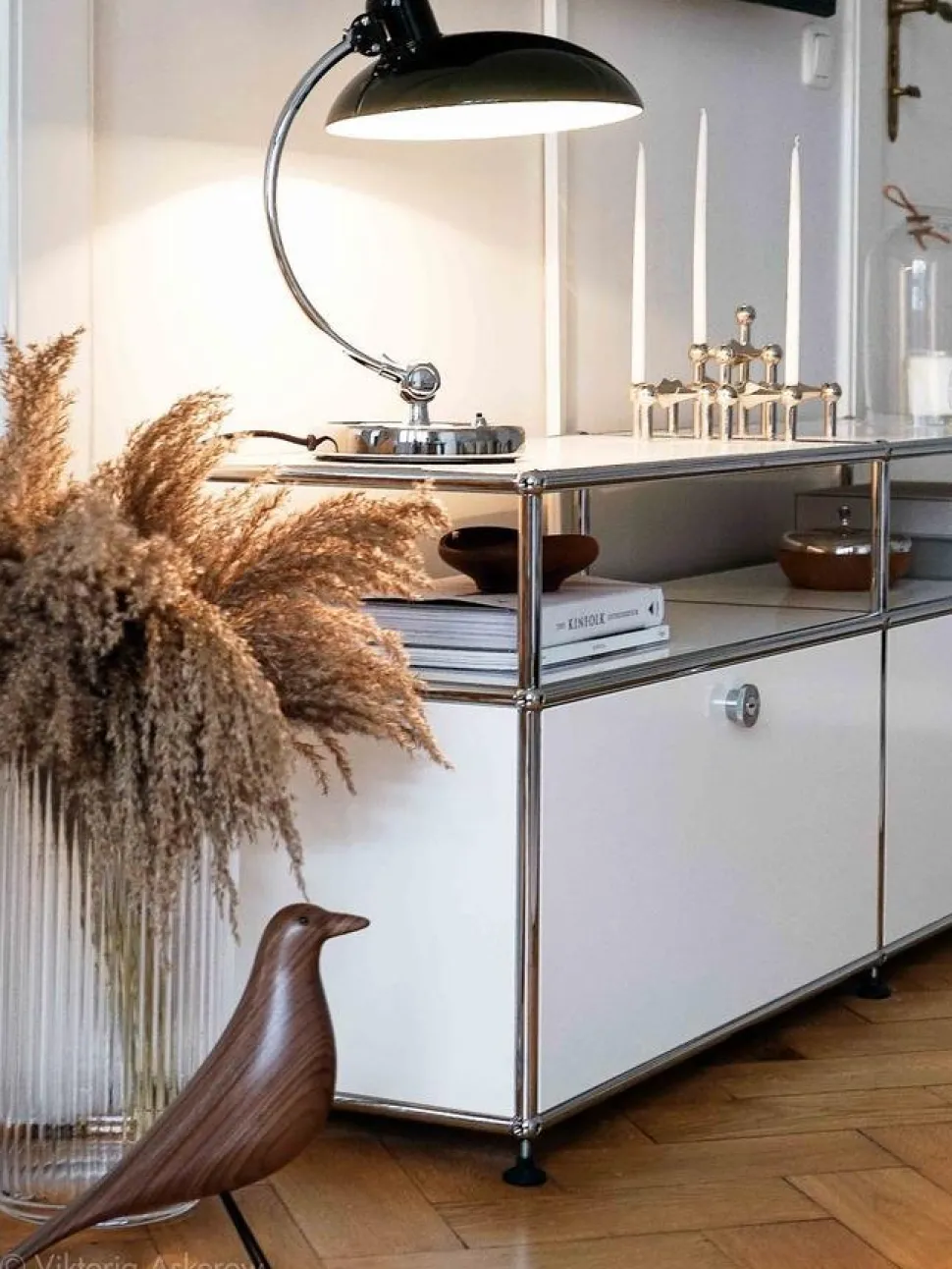 USM Haller Lowboard L mit Aufbau, individualisierbar